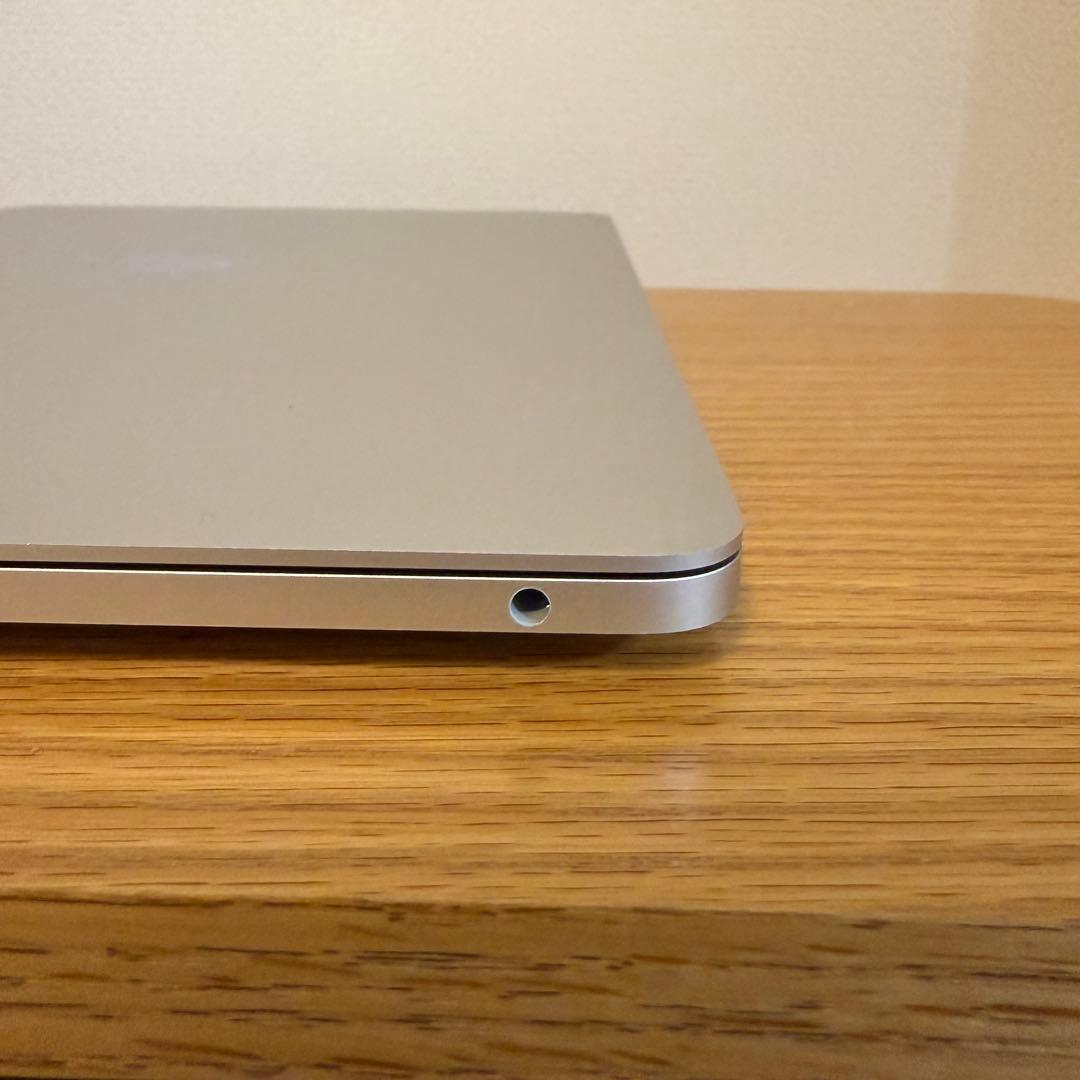 MacBook Pro 本体 充電器付き