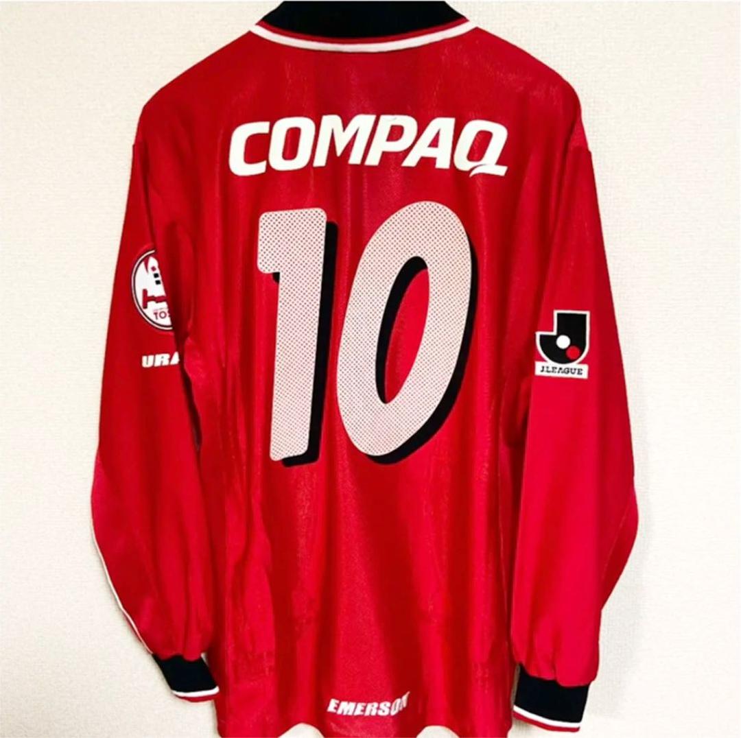 浦和レッズ エメルソン選手実使用ユニフォーム 直筆サイン入り ユニホーム