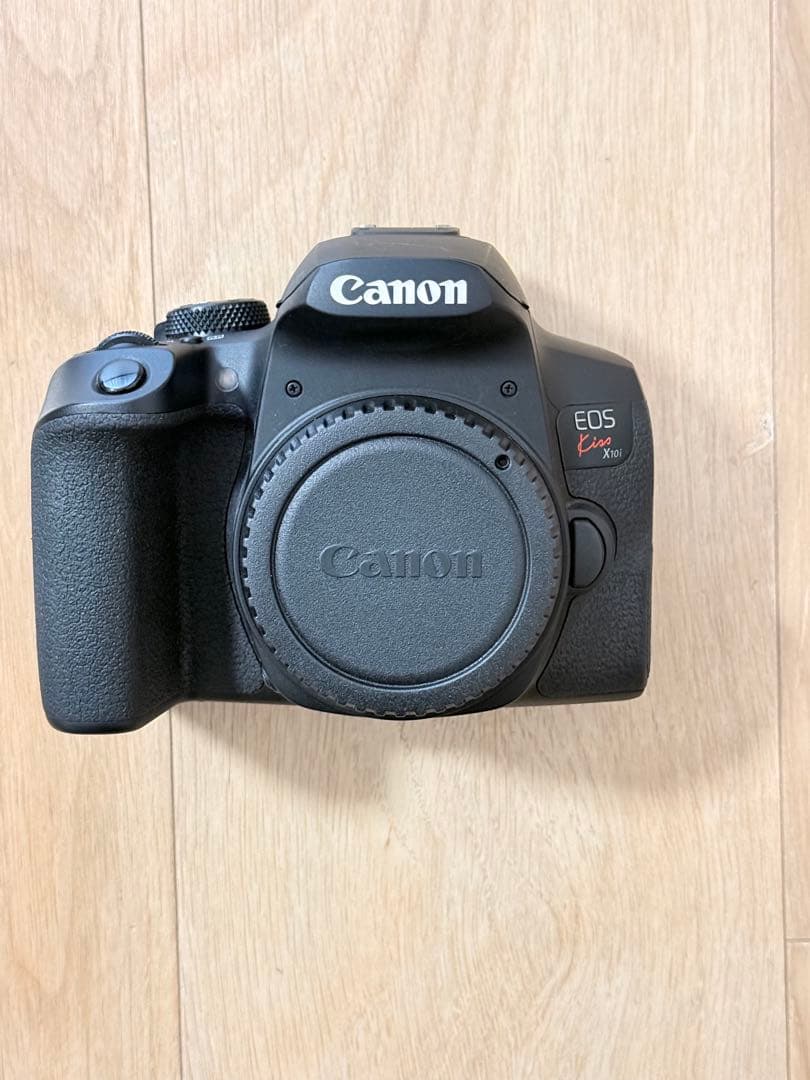 Canon EOS Kiss X10i 本体 + バッテリー・充電器