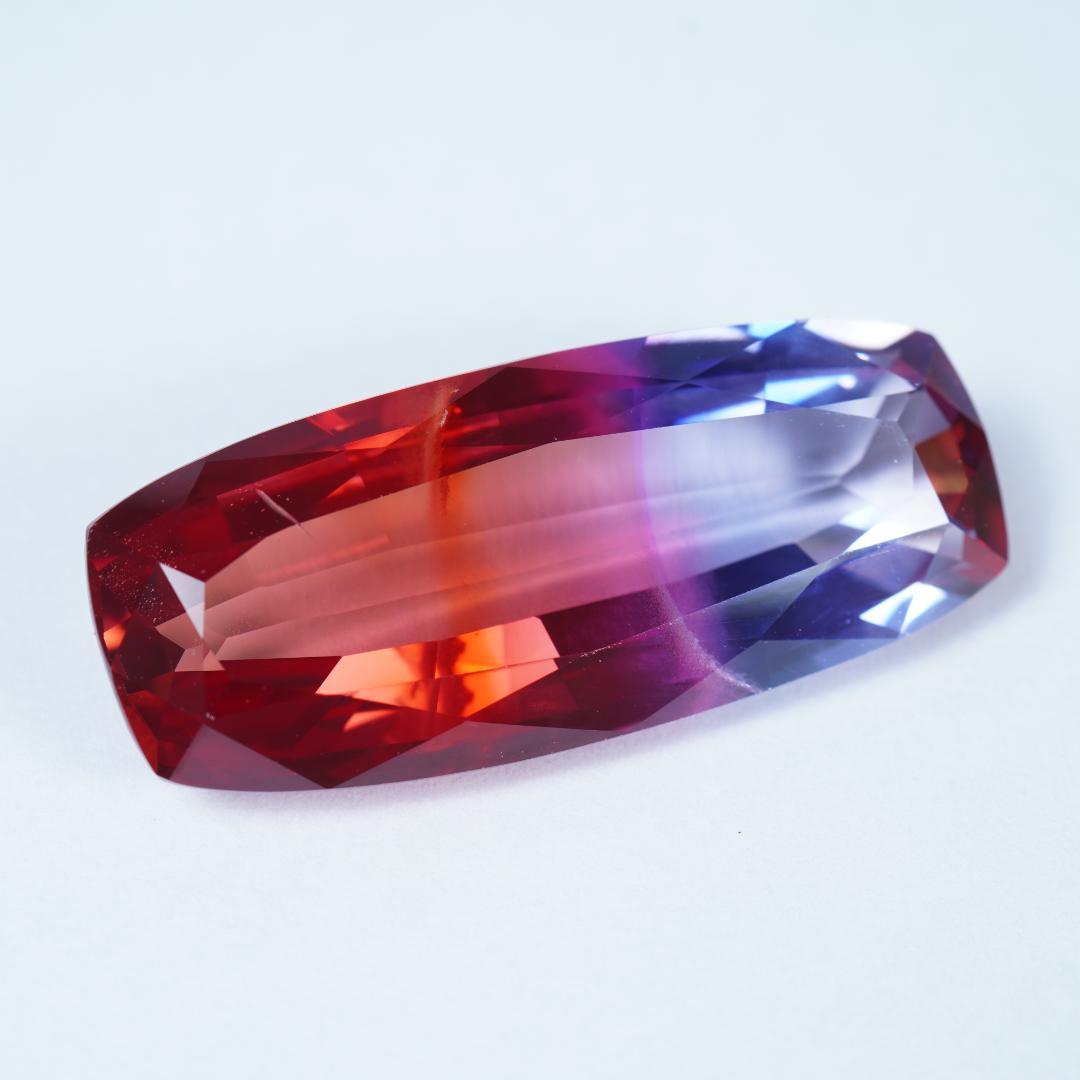 39.32ct　合成バイカラーサファイア