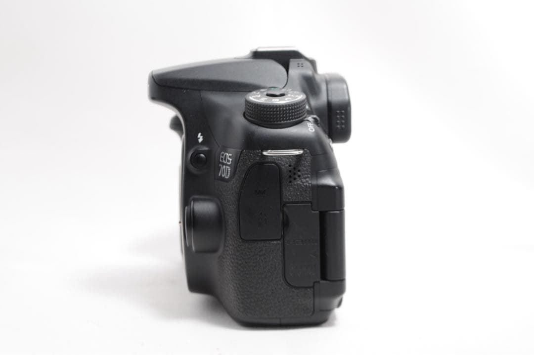 Wi-Fi❤️Canon EOS 70D❤️ダブルズームキット❤️一眼レフカメラ