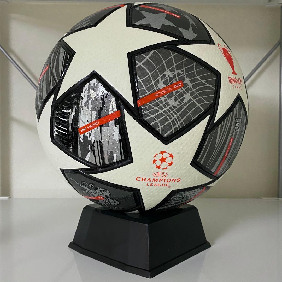 adidas チャンピオンズリーグ サッカーボール