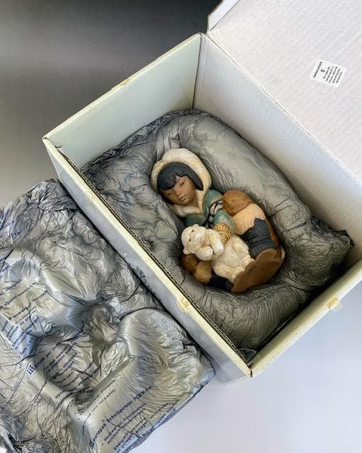 【大型】LLRADRO リヤドロ 子熊とエスキモーの少女 リアドロ グレス 置物