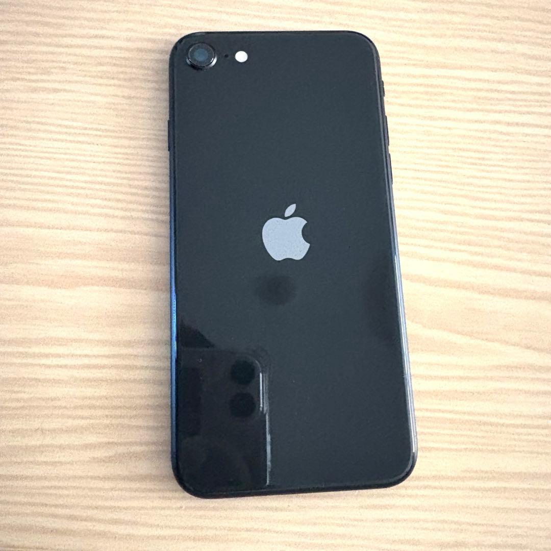 iPhoneSE2 64GB ブラック　simフリー　ジャンク品
