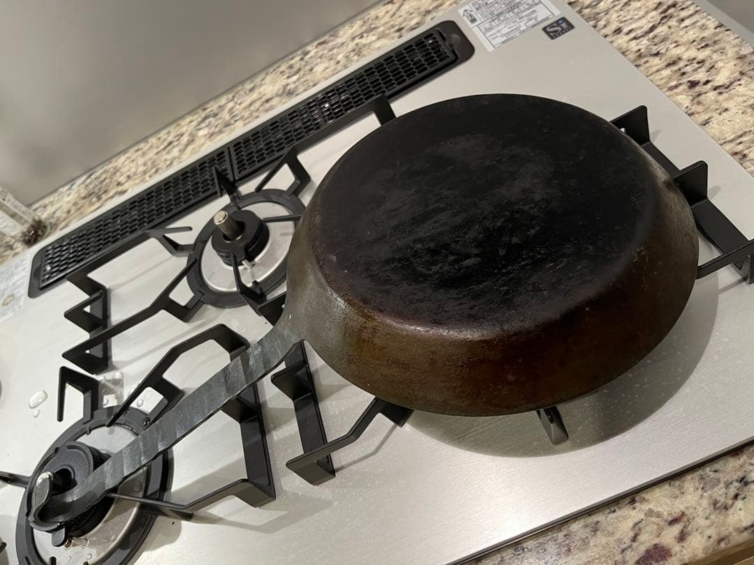 Turk ターク　鉄製クラシックフライパン 26cm