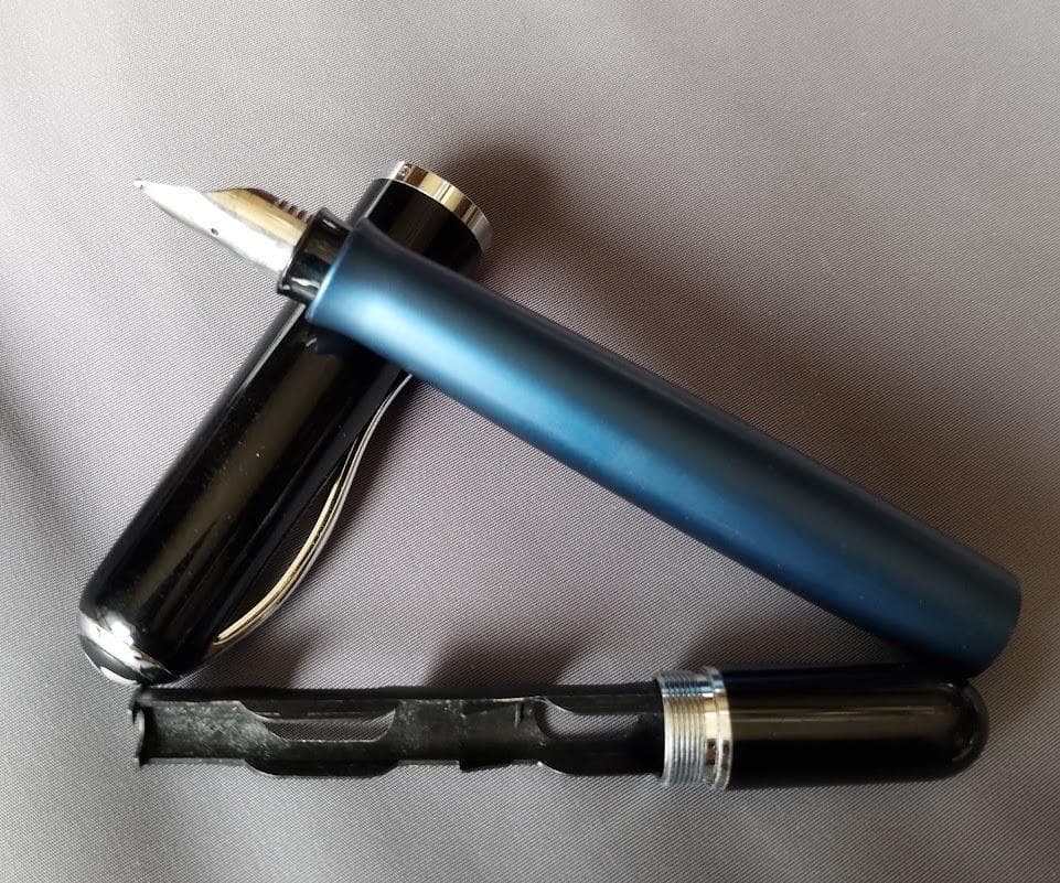 Pelikan ペリカン 万年筆 エポック P360 サファイアブルー 廃盤