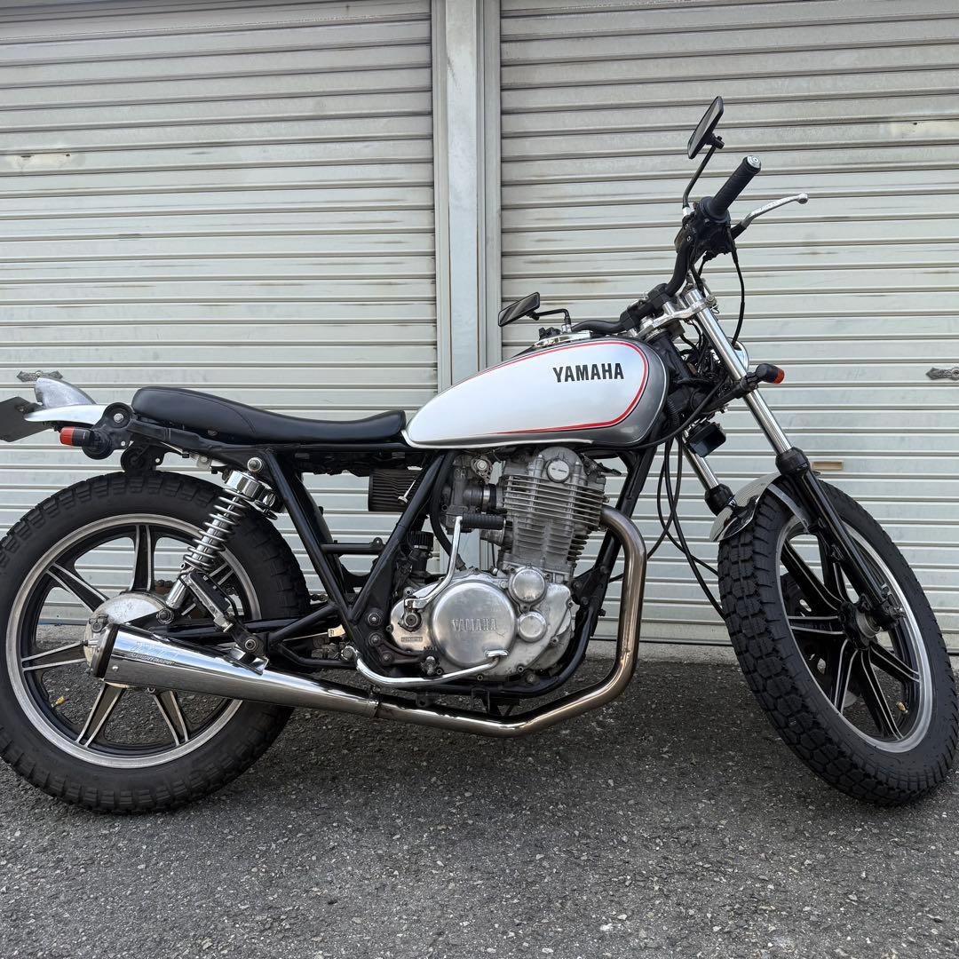 SR400 スーパートラップ フルエキマフラー