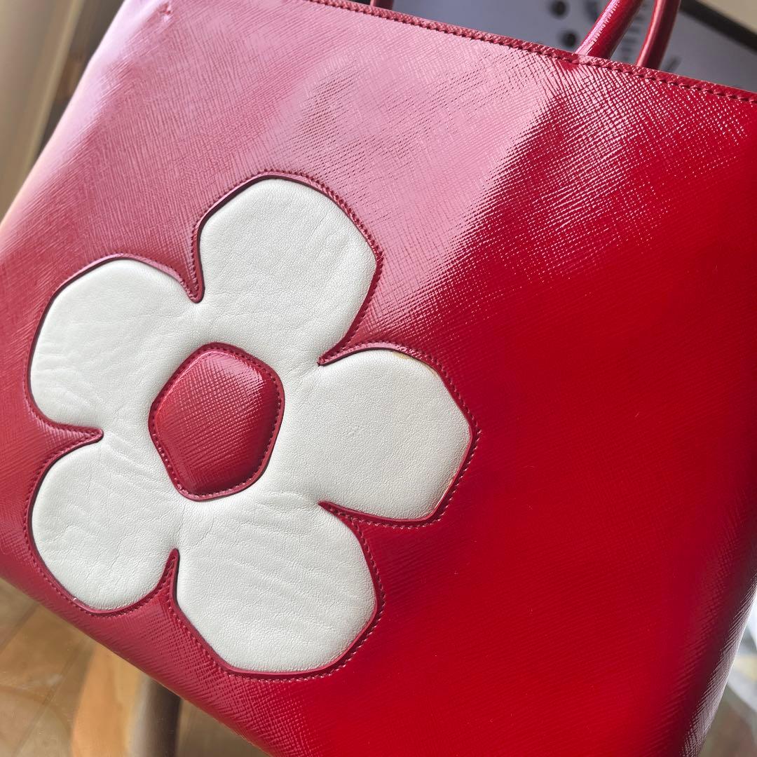 ドリア PRADA フラワー トート(ストラップ付)