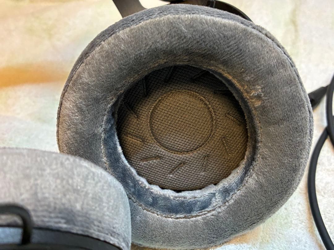 beyerdynamic DT900 PRO X 本体とVIABLUE製ケーブル