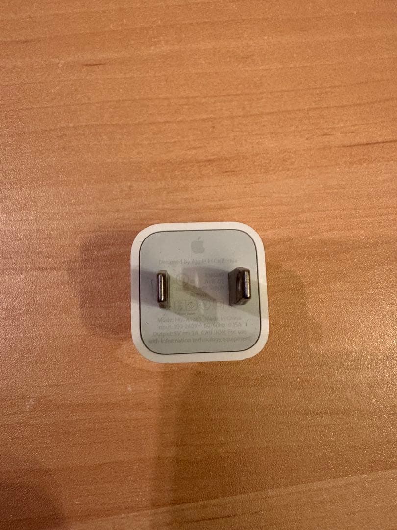 【画面割れ】iPhone SE 第2世代 ホワイト 128GB イヤホン等付