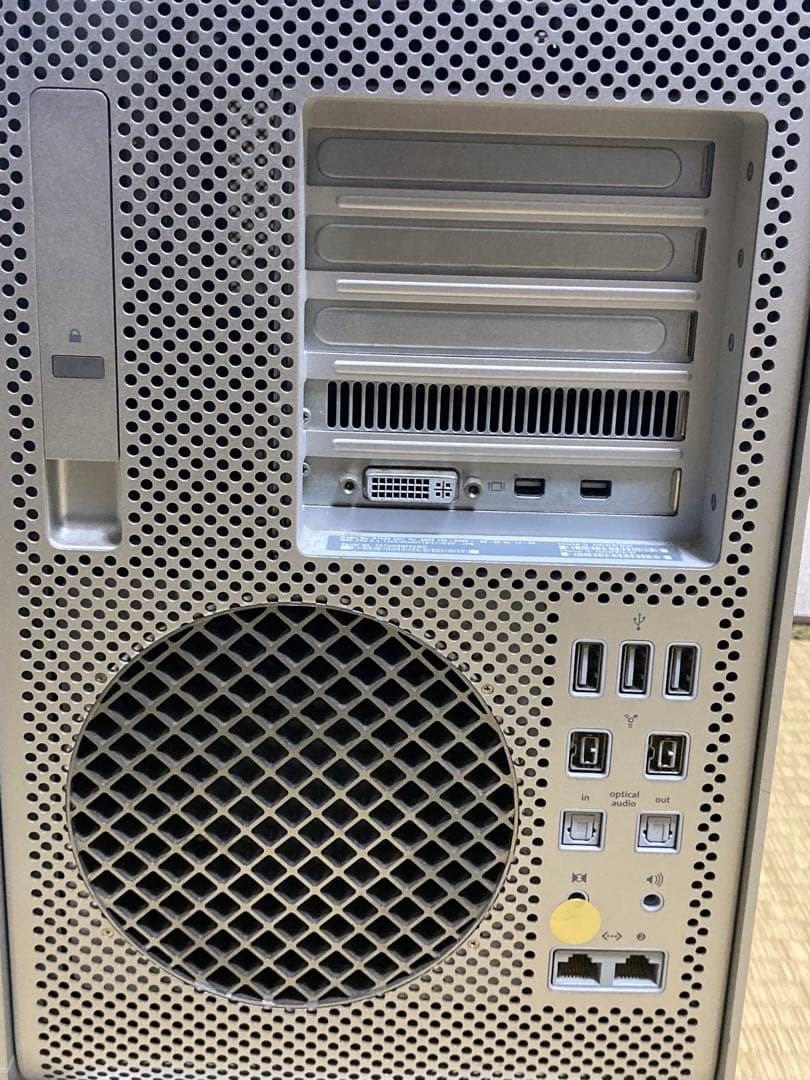 c*d様 mac pro2012 2x2.4GHz 6-CoreIntelXeo