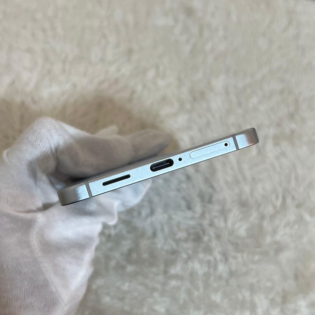 ★Galaxy S25 Edge 256GBチタニウムアイシーブルーj26美品