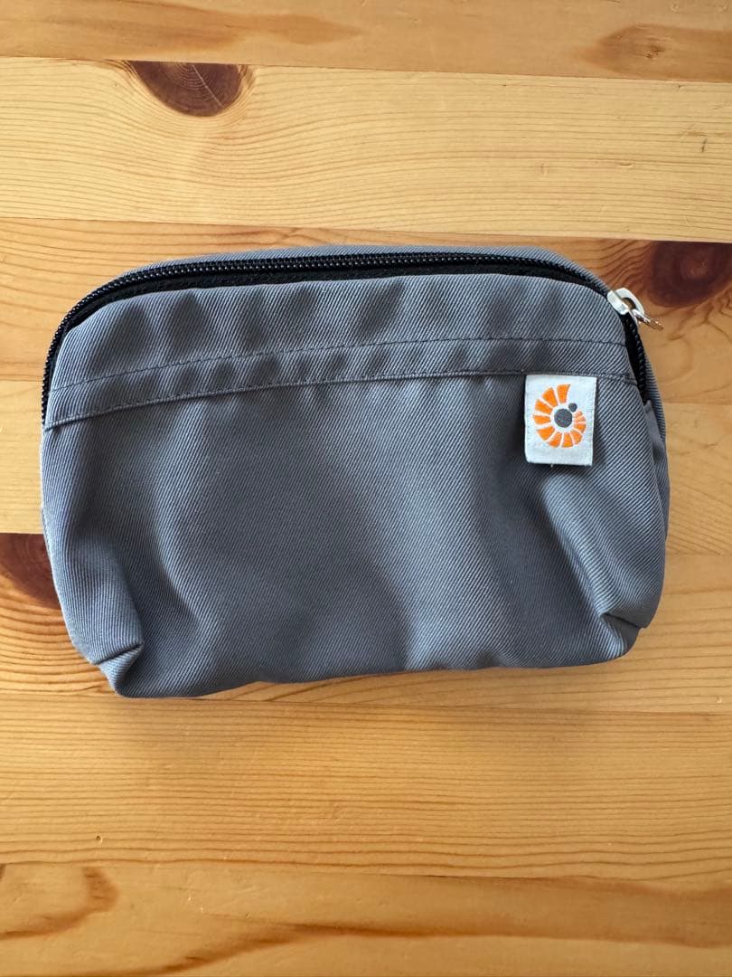 ergobaby エルゴ オムニ ブリーズ　抱っこ紐 グラファイトグレー