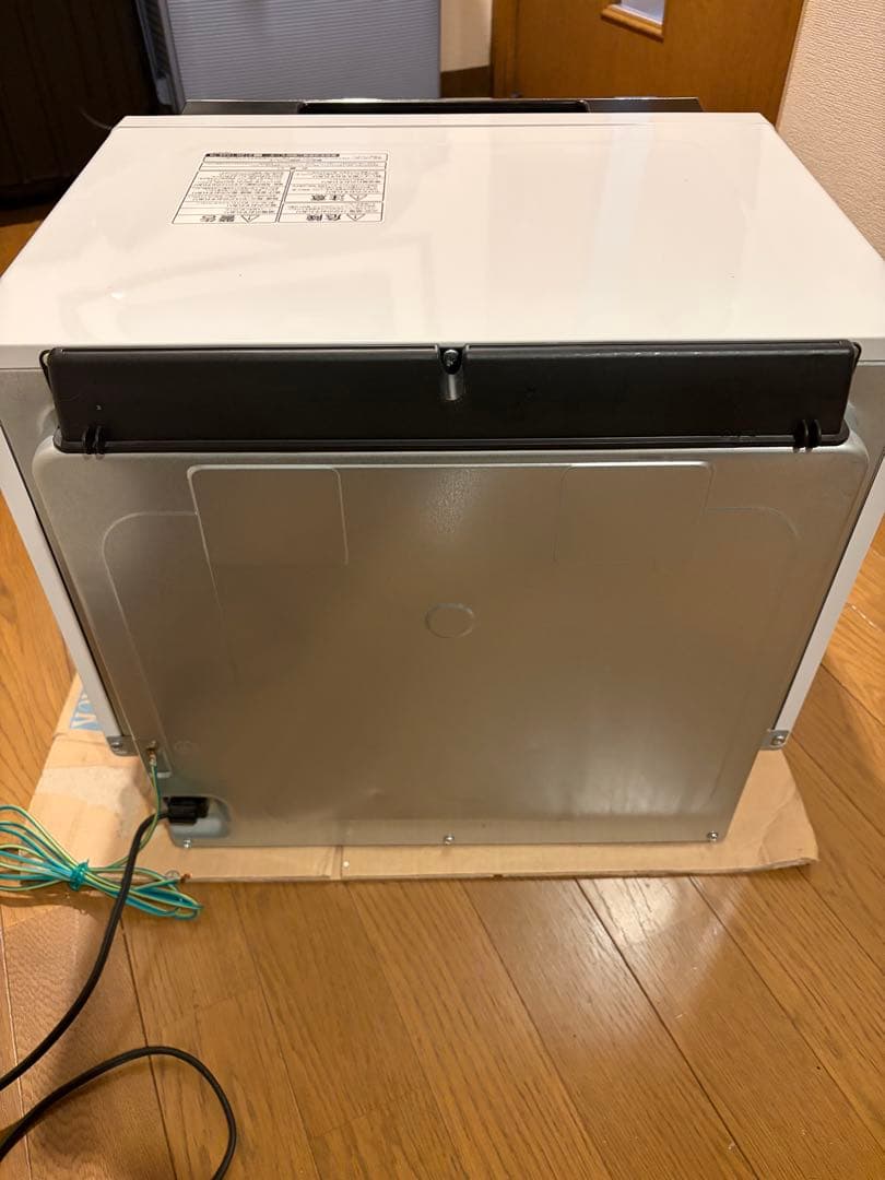 東芝過熱水蒸気石窯オーブンレンジ 　　ER-SD3000(W) 2022年製