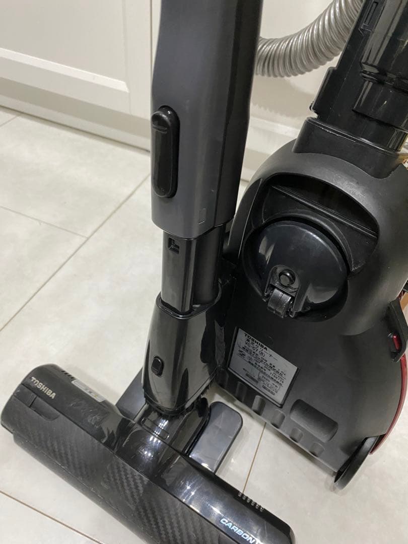 TOSHIBA　VC-C7-R　サイクロン式掃除機