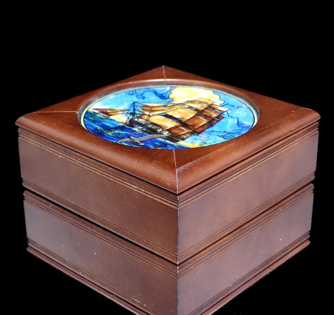 オールド・アイアンサイズ 軍船 ヴィンテージステンドグラス大型ジュエリーボックス