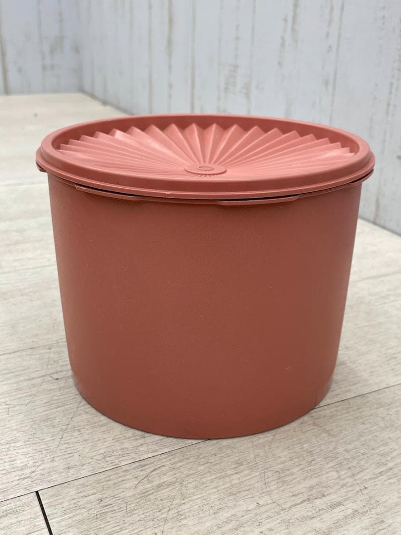 タッパーウェア マキシクイーンデコレーター 他 3点 まとめて 蓋付き 保存容器