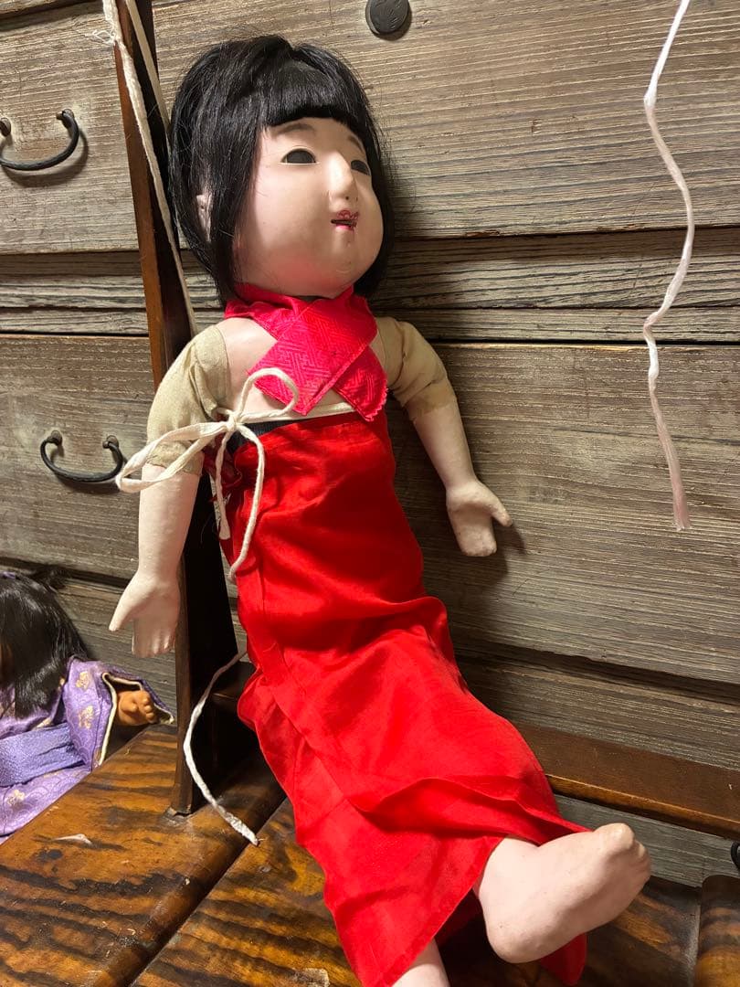市松人形　銘なし