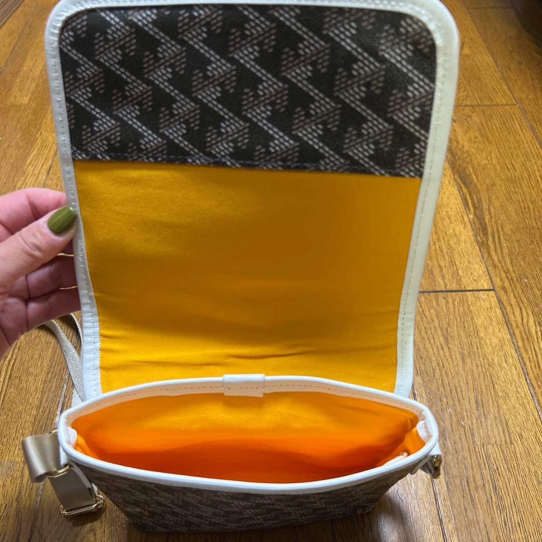 【美品！】レザレクション　パロット(ショルダーバッグ)