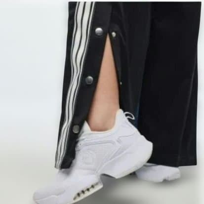 ☆*☆様 新作　　正規品　ズンバ　S ワイド　レッグ　パンツ