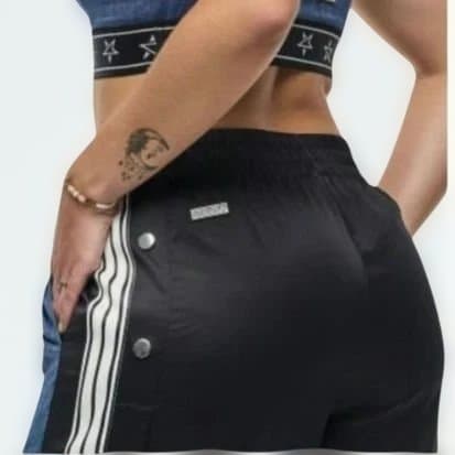 ☆*☆様 新作　　正規品　ズンバ　S ワイド　レッグ　パンツ