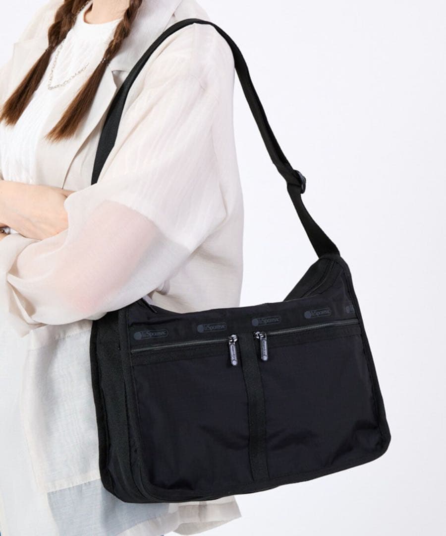 【美品】LeSportsac レスポートサック ショルダーバッグ ブラック