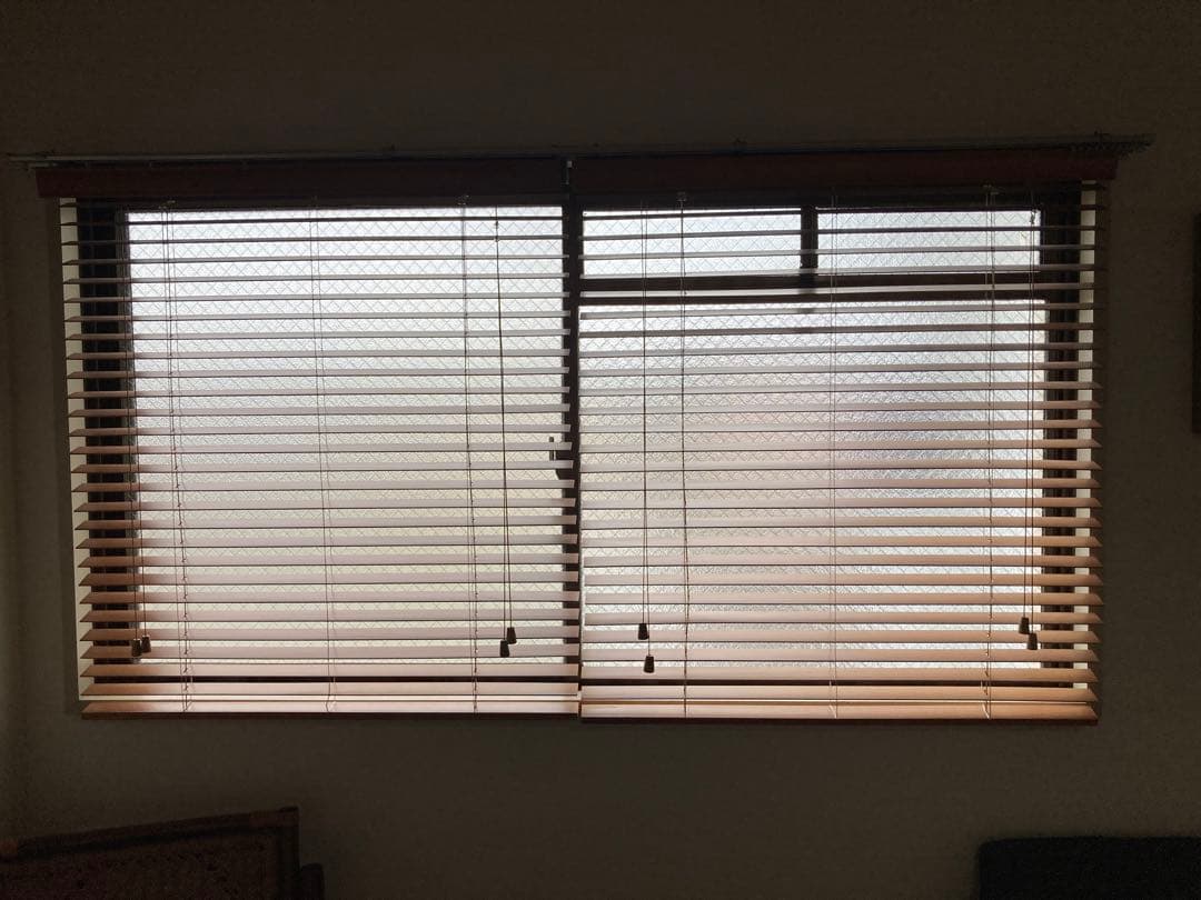 ウッドブラインド　85cm×92cm スラット35mm ミディアムブラウン2個