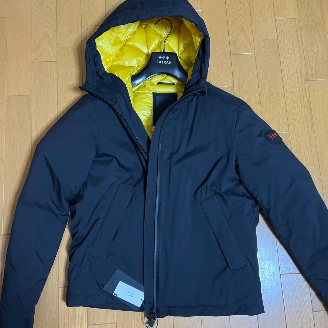 ri 　タトラス　ダウジャケットAMIMADO アミマード　ブラック