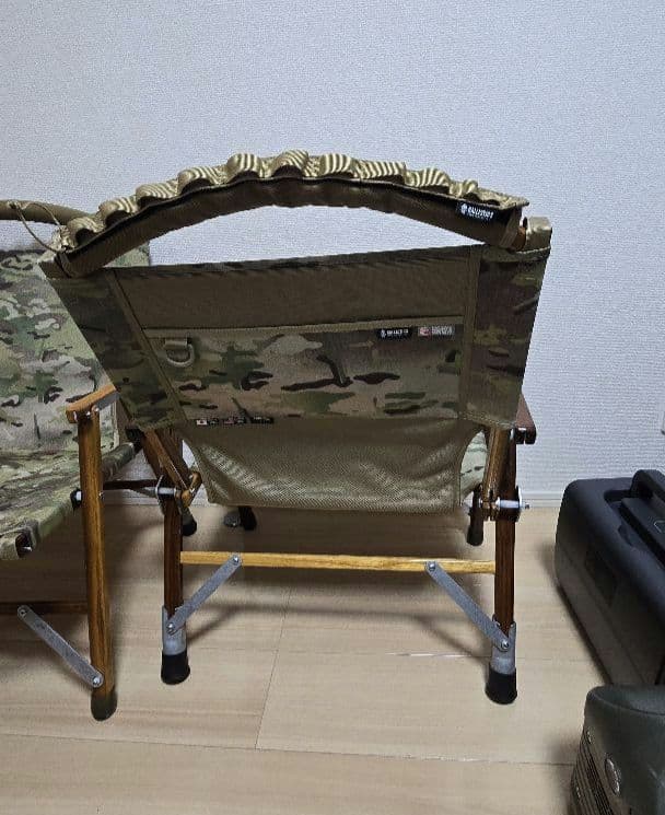 カーミットチェアウォールナット＋NOVITA100＋マイスターシート　2脚セット