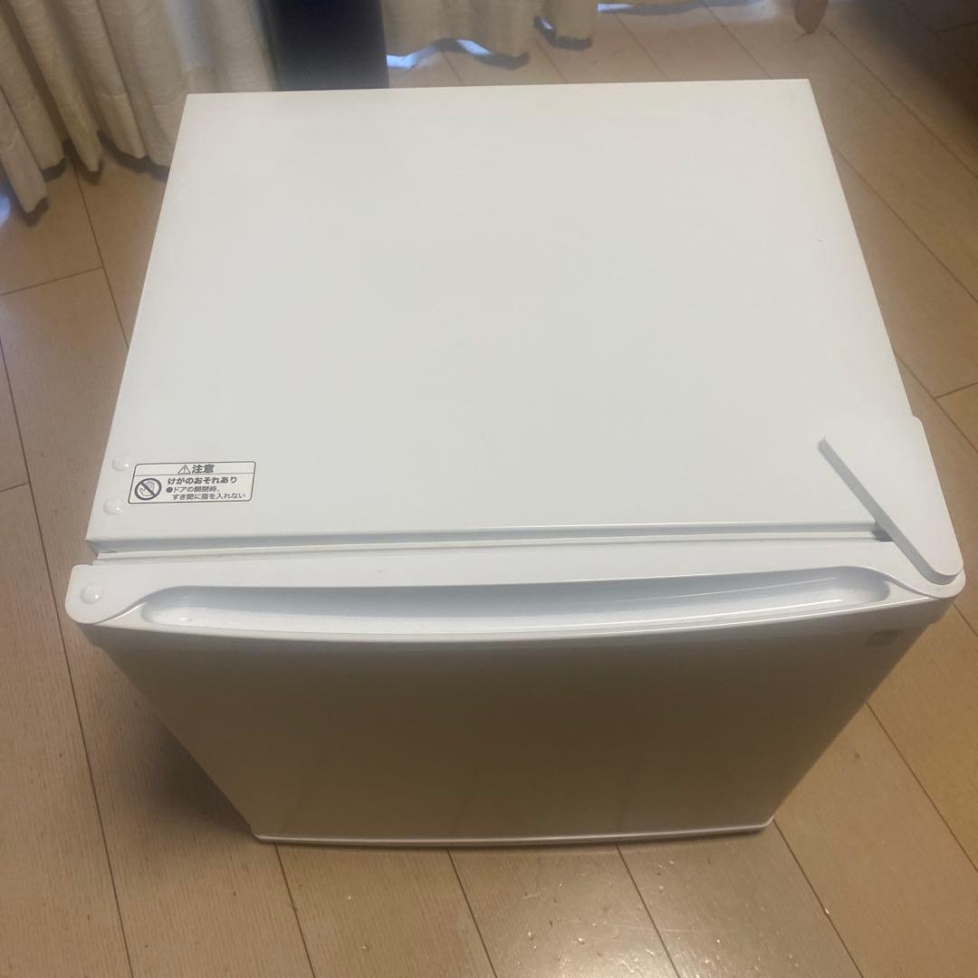 ミニ冷蔵庫　新品未使用　45L ホワイト