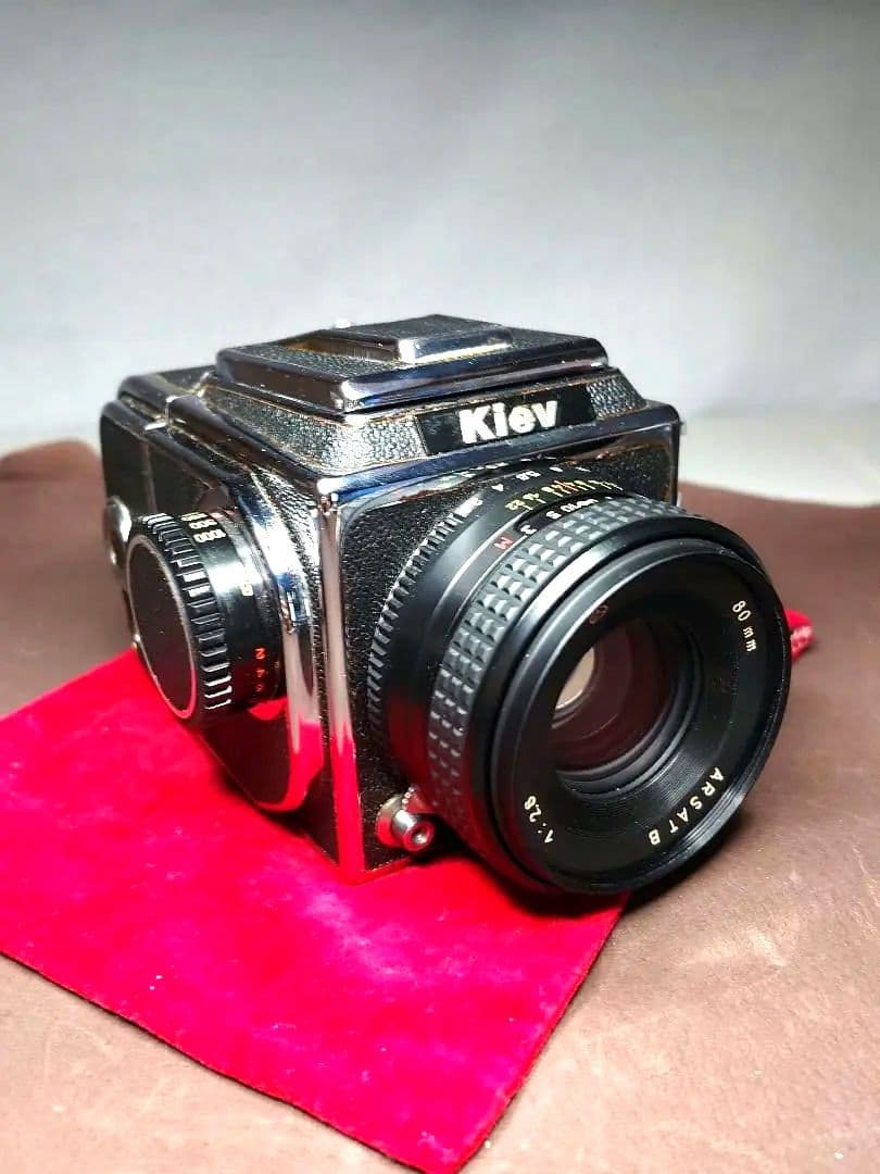 フィルムカメラ Kiev 88 TTL VOLNA 3 MC F/2.8 80mm