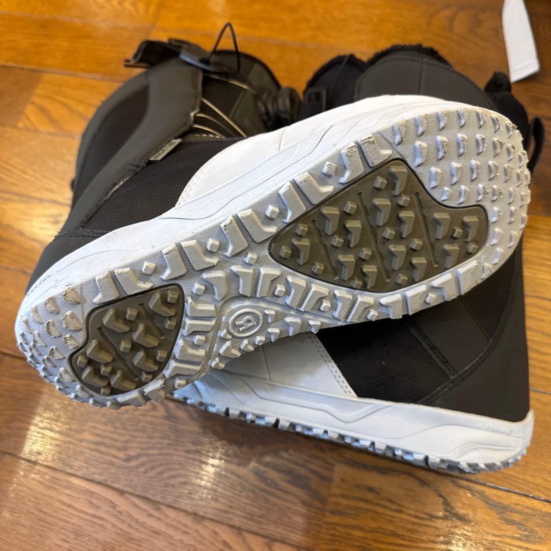 女性用スノーボードブーツ ホワイト/ブラック