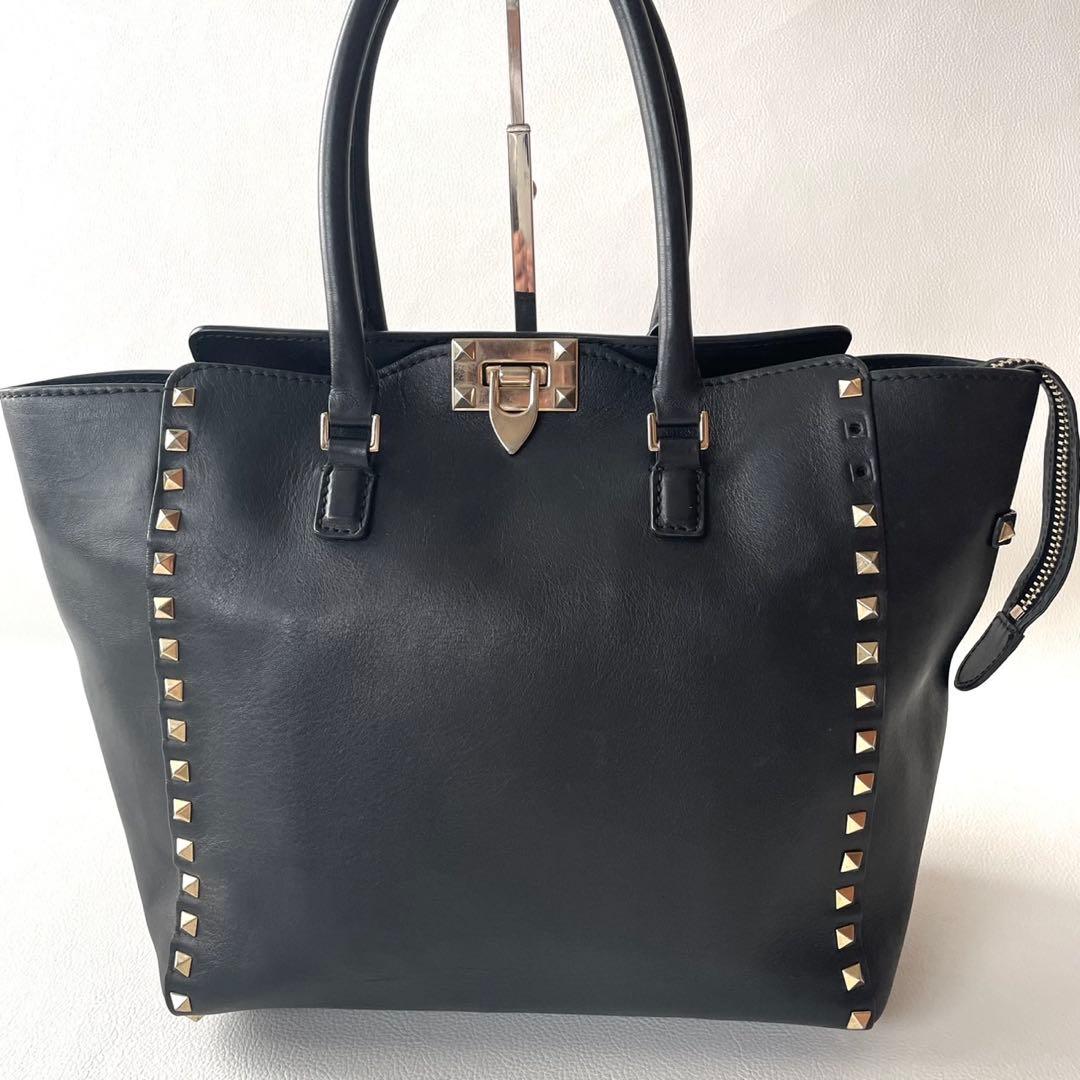 ヴァレンティノガラヴァーニ ロックスタッズ 2WAY ショルダーバッグ 黒