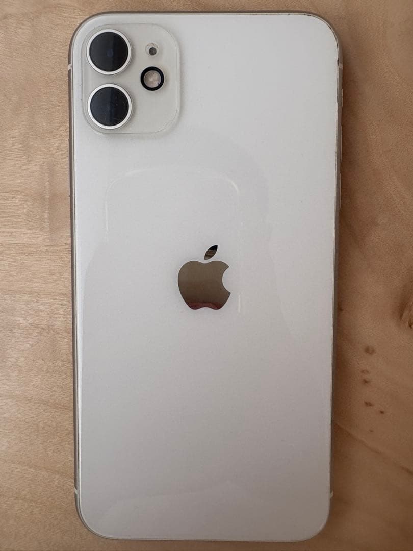 Apple iPhone 11 64GB 白 SIMフリー オーストラリアで購入