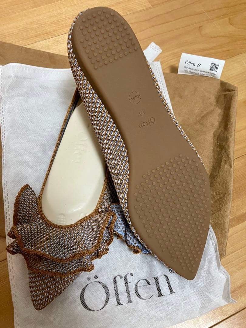 【未使用】Öffen オッフェン pointed-FRIN フリルパンプス 38