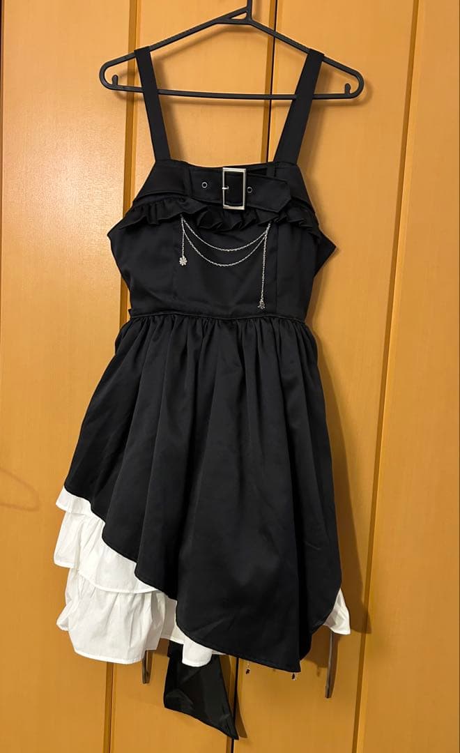 アリパイ 蜘蛛の巣おばけプリントジャンパースカート 黒