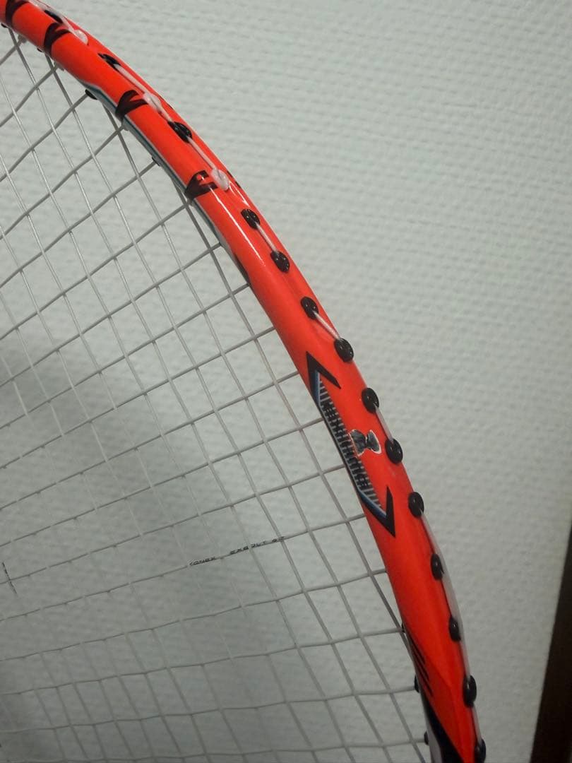 ナノレイZスピード　ヨネックス　ラケット