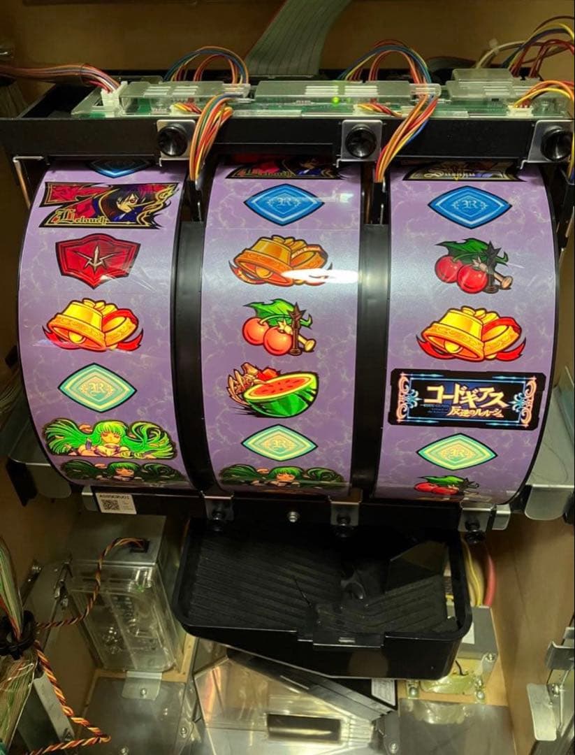 おまけ付【送料込】 初代コードギアス 不要機付 パチスロ実機