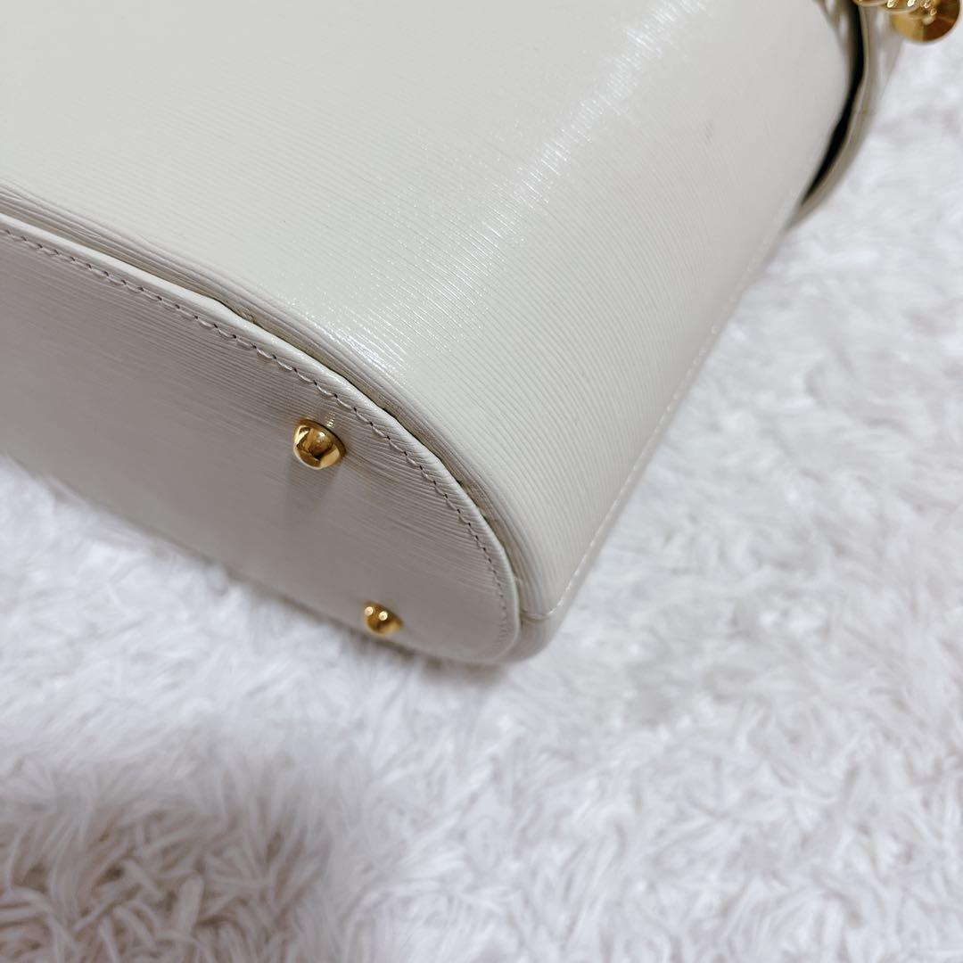 極美品✨ハナエモリ バニティバッグ ハンドバッグ レザー サークルロゴ　白