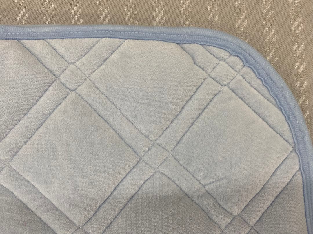 セミダブルサイズ・ロマンス　綿１００%敷きパッド・吸湿発熱素材使用・洗濯OK