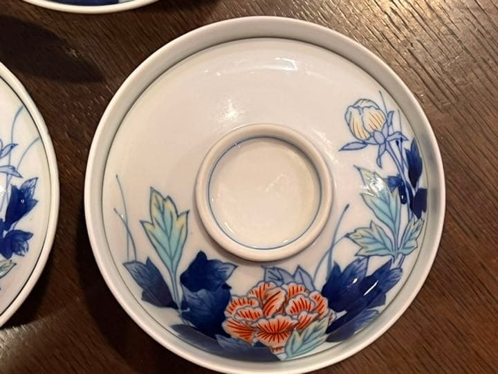 有田焼　蓋つき御飯茶碗五脚
