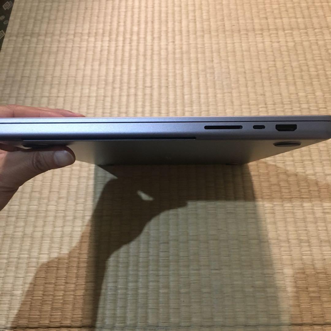 極美品MacBookPro 16インチ M1 32/500GB 16コア
