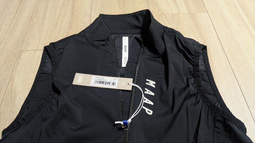 新品  ベスト メンズ Sサイズ ブラック ジレ