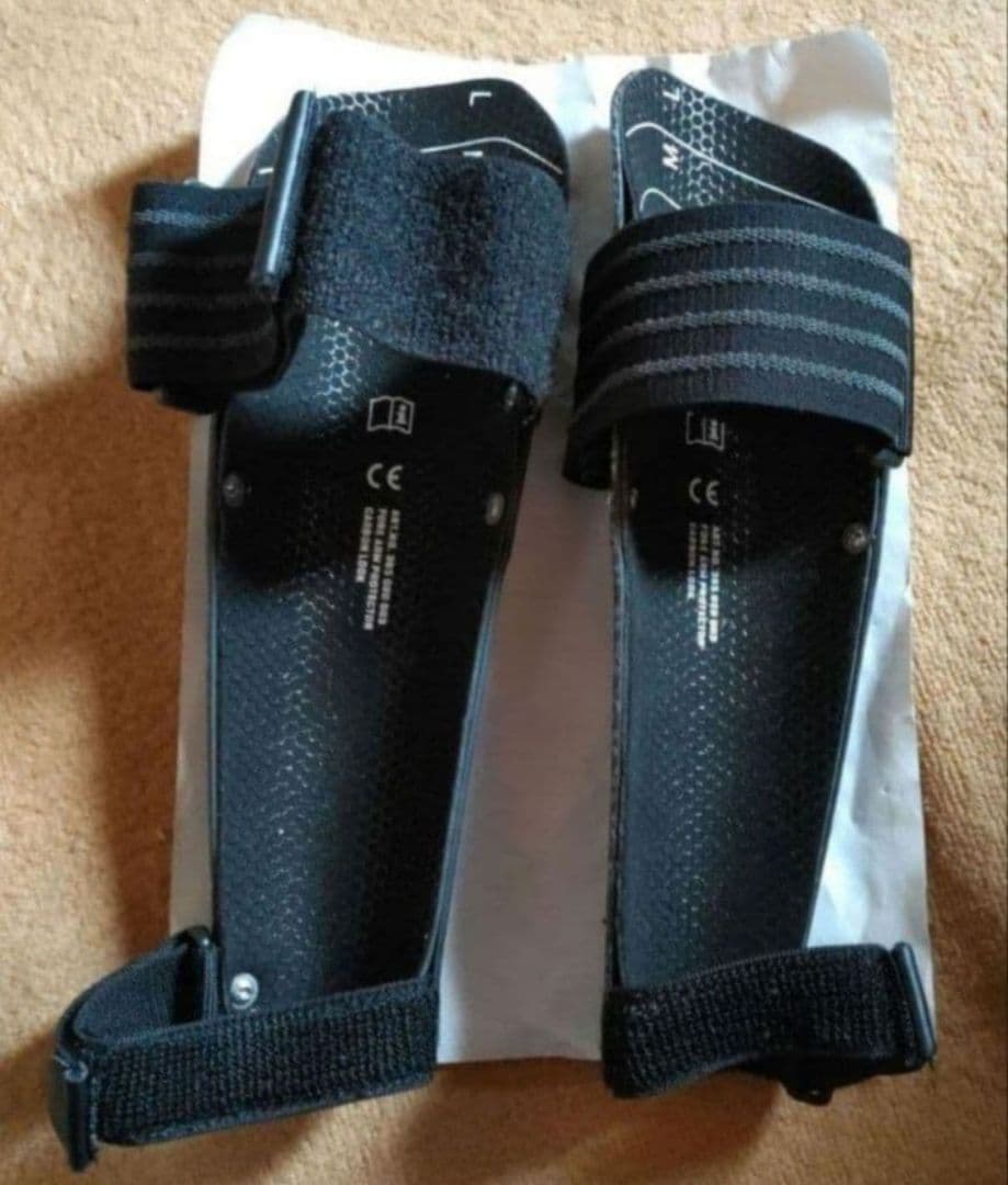 LEKI CAROBN柄 ARM PORTECTORアームガード