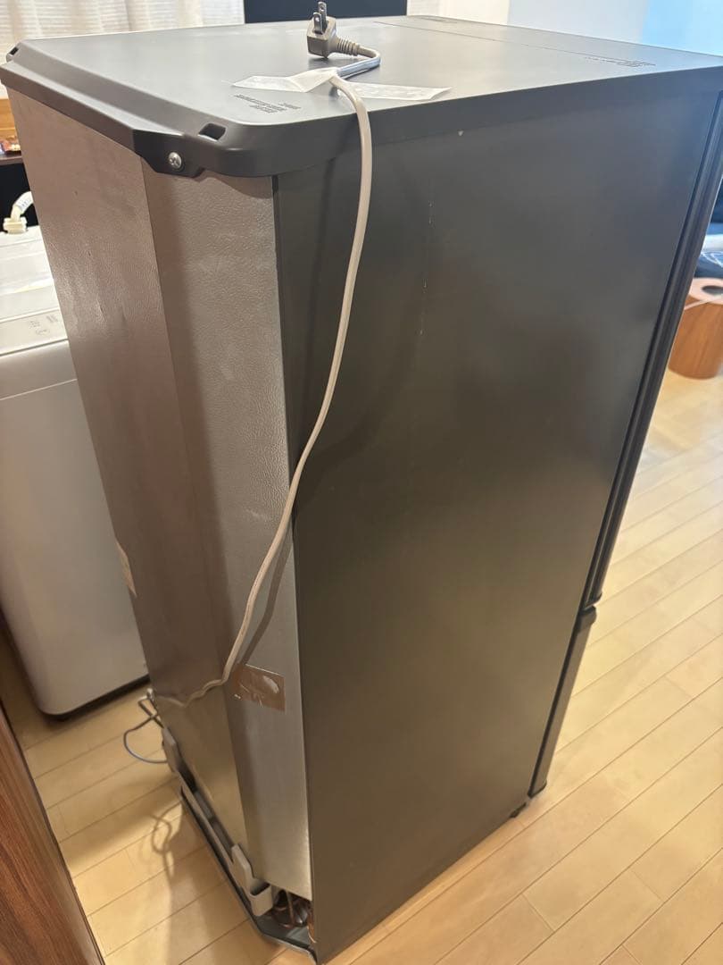 【送料込み】三菱 冷蔵庫 MR-P15G 146L 2020年製