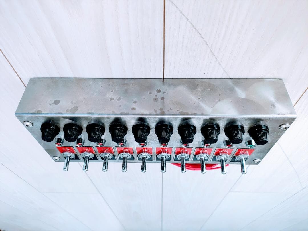 未使用品 10連 スイッチボックス ウロコステンレス デコトラ 室内保管品