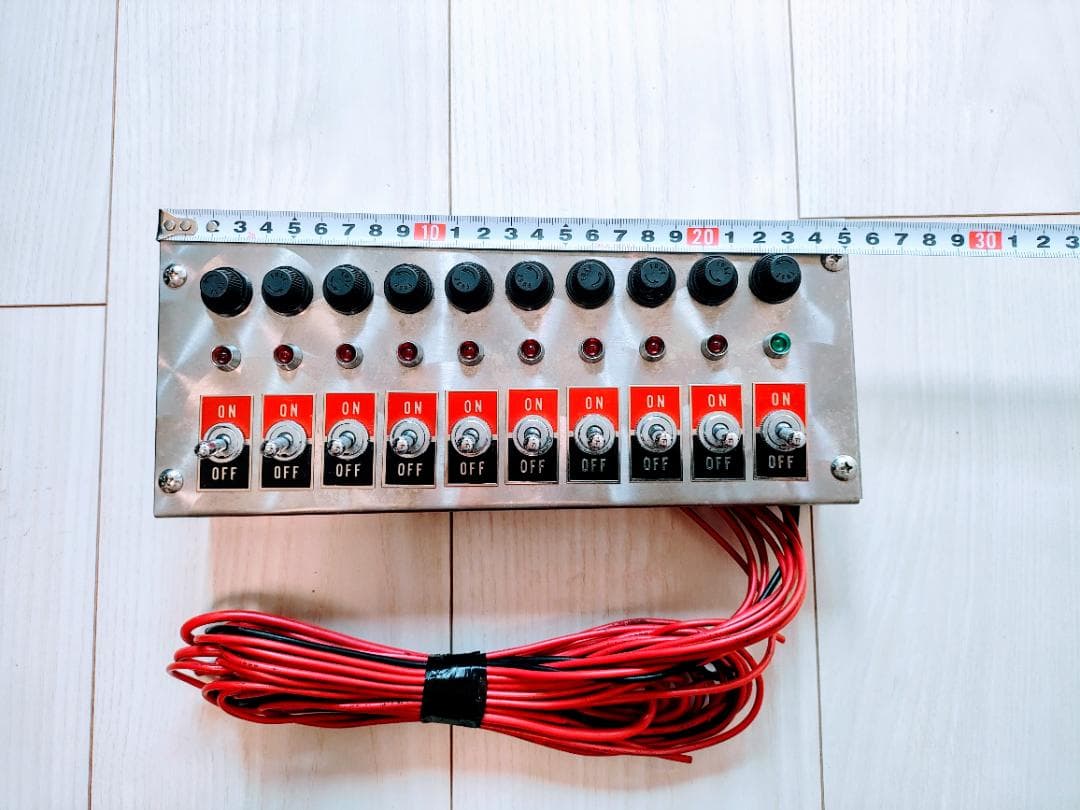 未使用品 10連 スイッチボックス ウロコステンレス デコトラ 室内保管品