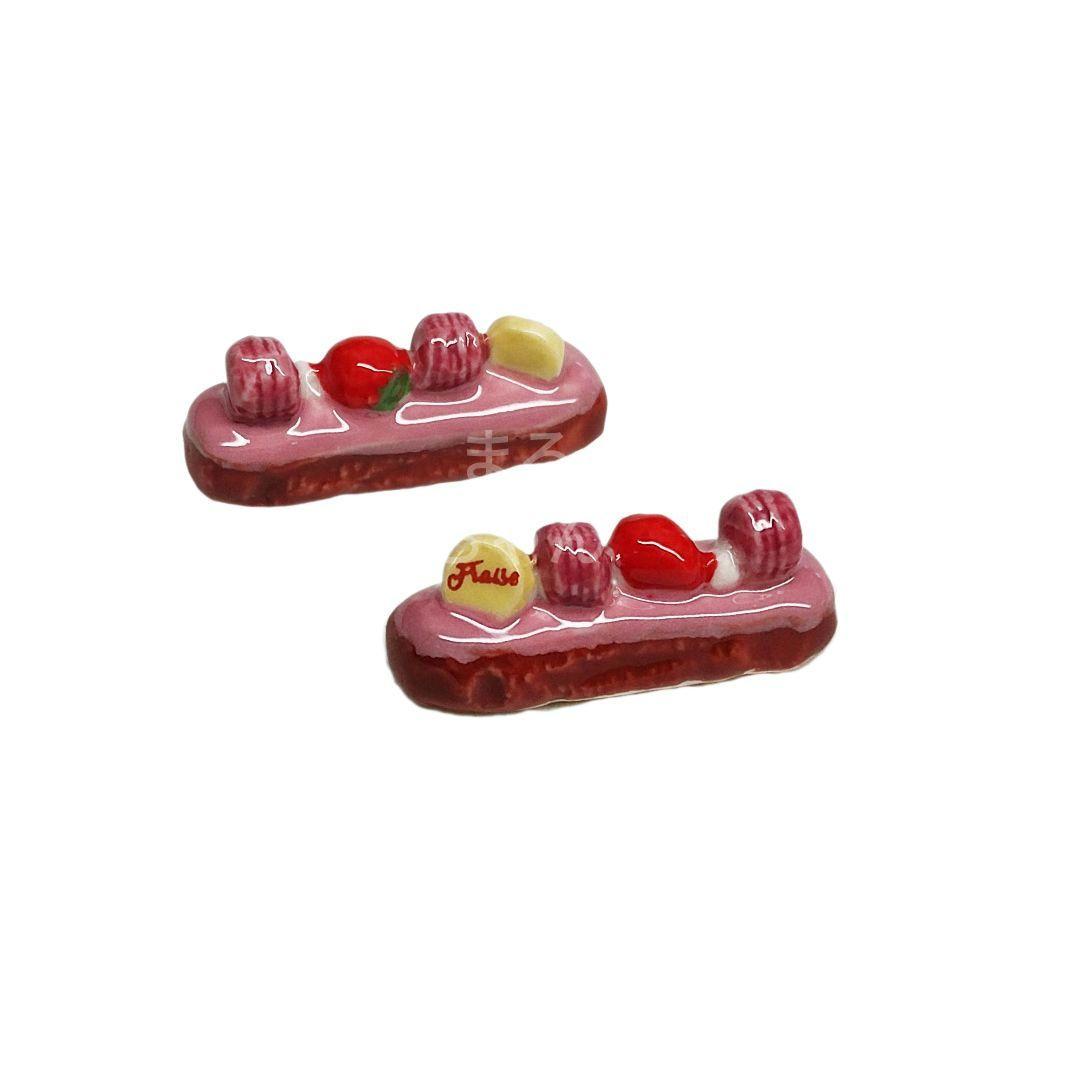 【新品・未使用】魅惑のいちごデザート　ストロベリー　フェーヴ　８点セット　送料込