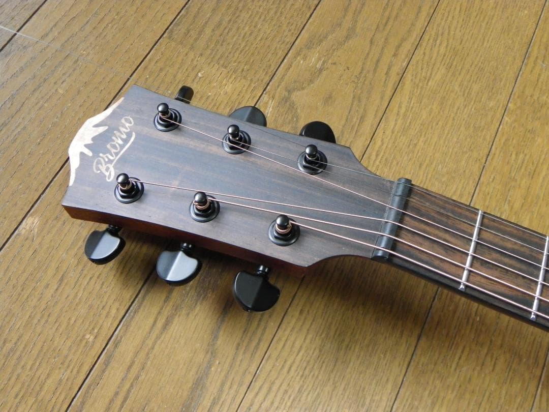 Bromo BAT 4MCE マホガニー単板トップ、エレアコ・ギター、中古美品