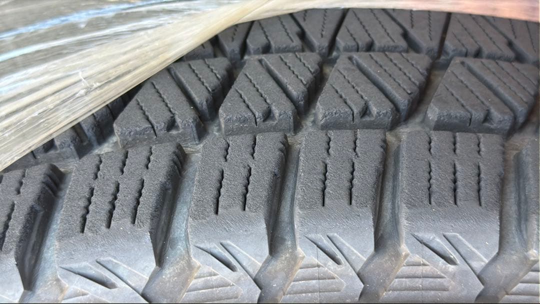 CX-30 純正18インチ4本スタッドレス 225/60R18 CX-8サイズ